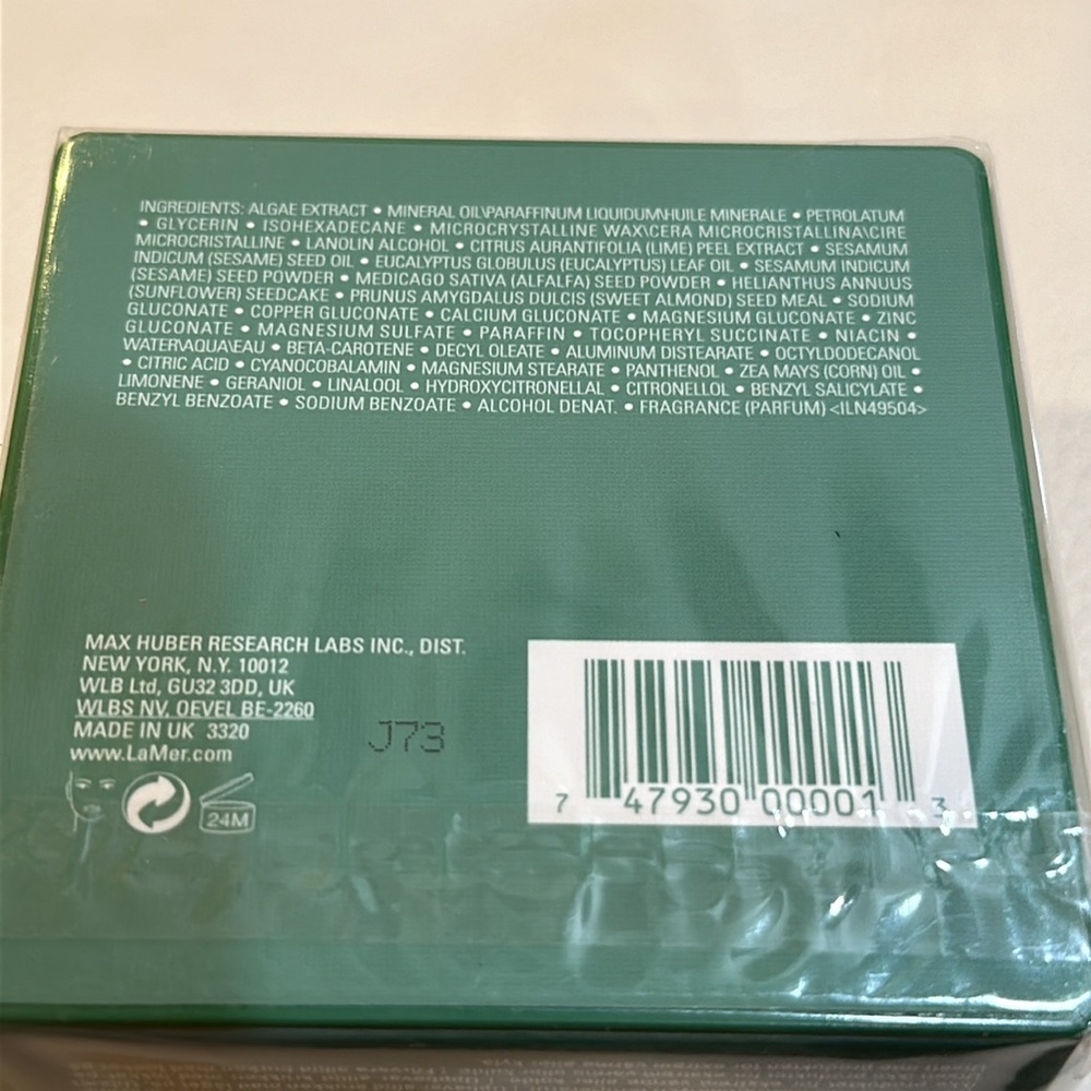 La Mer Creme De La Mer Moisturizing Cream, 2.0 oz - Picture 3 of 8